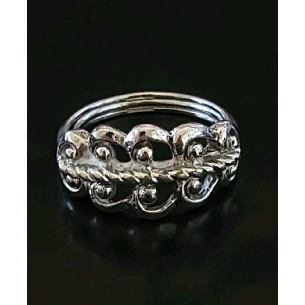 Vintage AVON Silver Tone Scroll Openwork Ring Size 7 - 3.55g